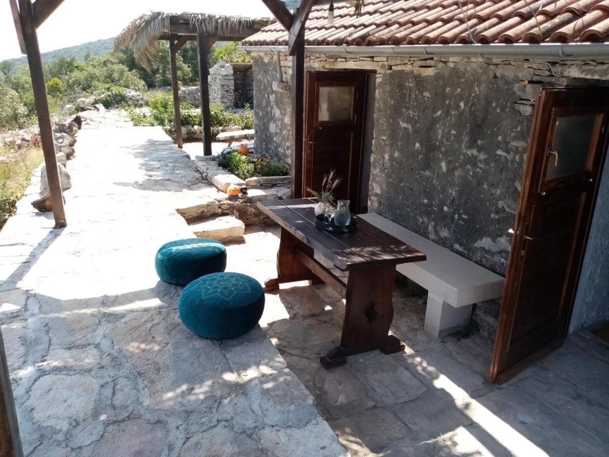 Pirate'S Nest Stone House Pensionat Korčula Eksteriør billede